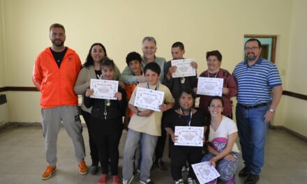El municipio premió a integrantes de la Escuela de Deporte Adaptado