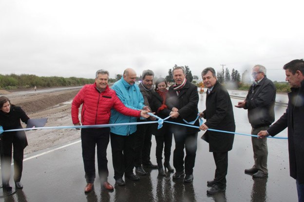 Schiaretti inauguró la rehabilitación de un tramo de la ruta provincial 10