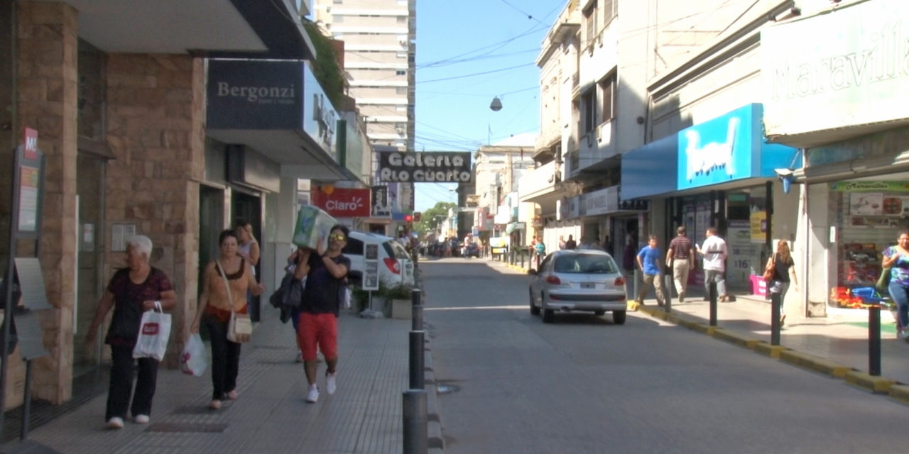 Las ventas minoristas bajaron 11,56% en febrero y se acumulan once meses de caída consecutiva