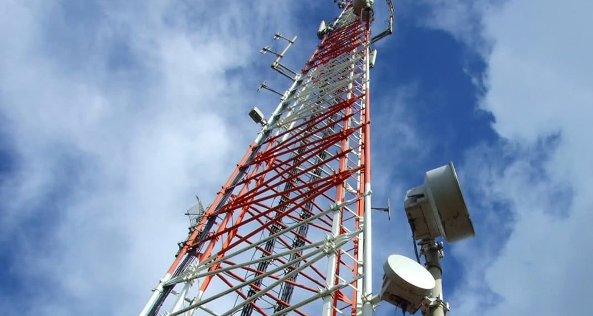 La UNRC realizará la inspección técnica de las antenas de telefonía celular en el sur provincial