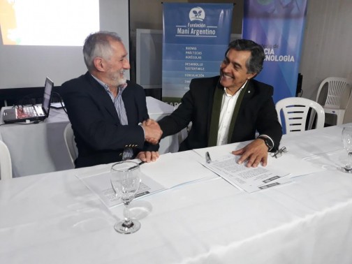 Firma de convenio entre el Ministerio de Ciencia y Tecnología y la Fundación Maní Argentino