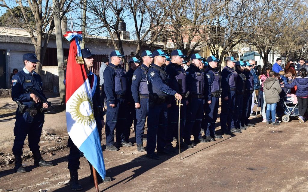 Schiaretti puso en funciones nuevos efectivos policiales en Río Cuarto