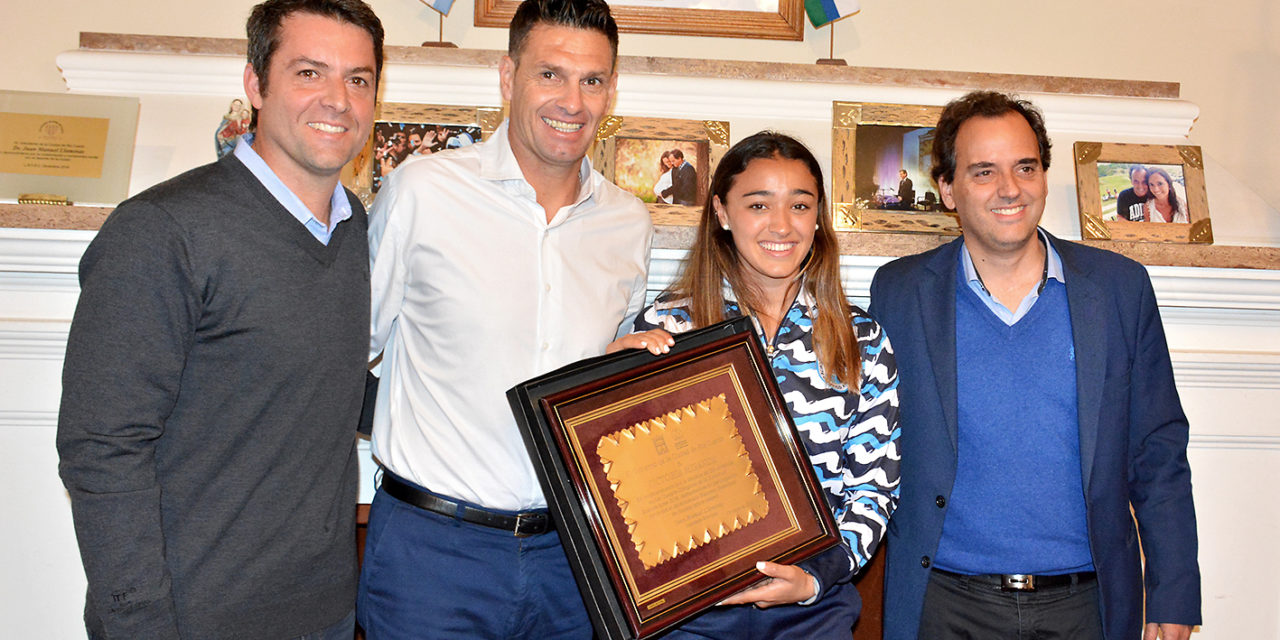 Llamosas recibió a Victoria Miranda, medalla de oro en los Juegos de la Juventud