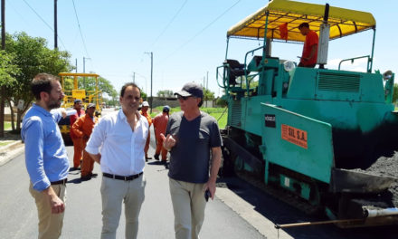 Repavimentación en calles en barrio Alberdi