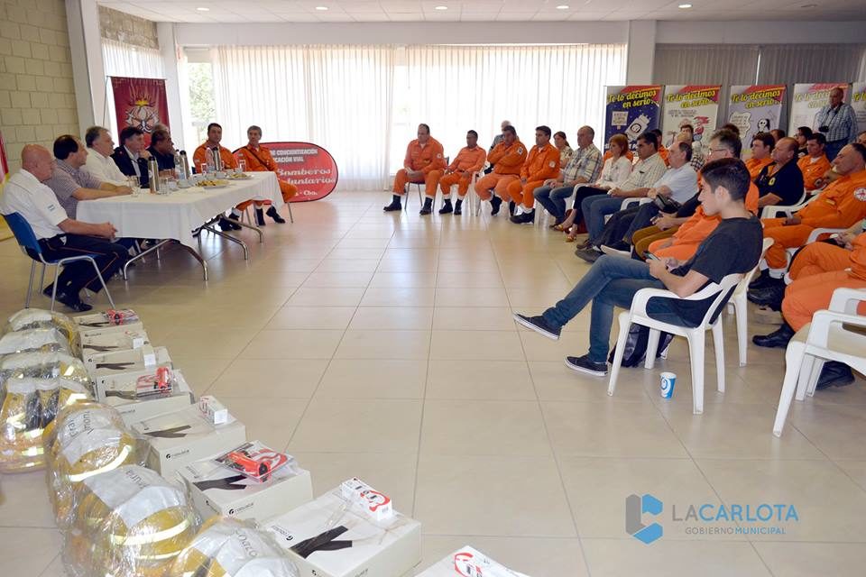 Se entregó equipamiento forestal a Bomberos Voluntarios de la Regional 10