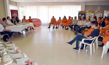 Se entregó equipamiento forestal a Bomberos Voluntarios de la Regional 10