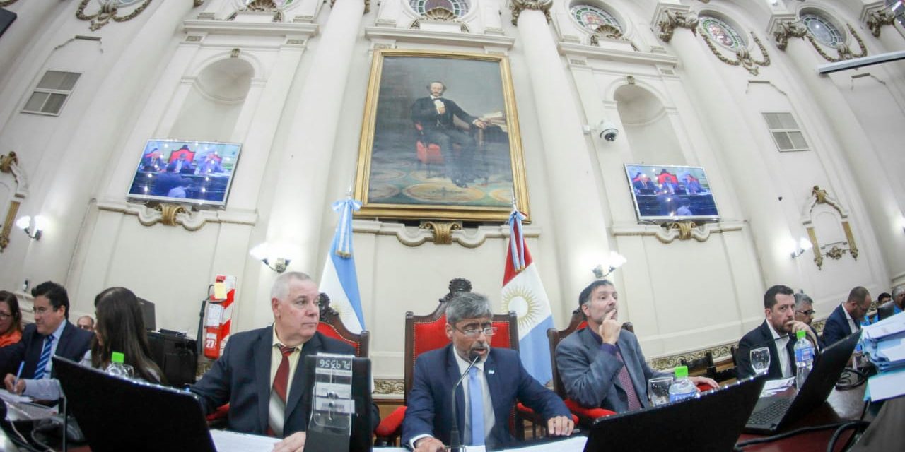 La Unicameral aprobó el Presupuesto provincial 2019