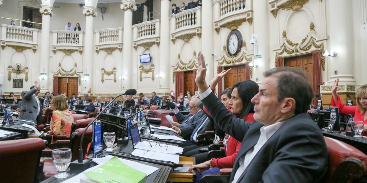 42ª Sesión Ordinaria de la Legislatura de Córdoba