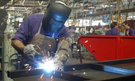 PyMES y trabajadores metalúrgicos exigen ley de emergencia industrial