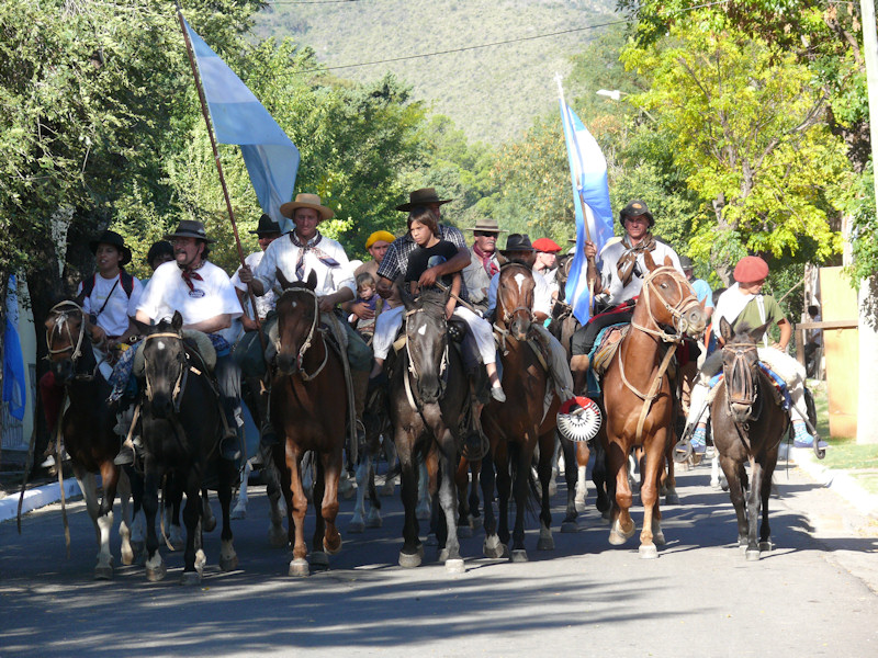 32° TRAVESIA GAUCHA “ENLAZANDO VALLES”