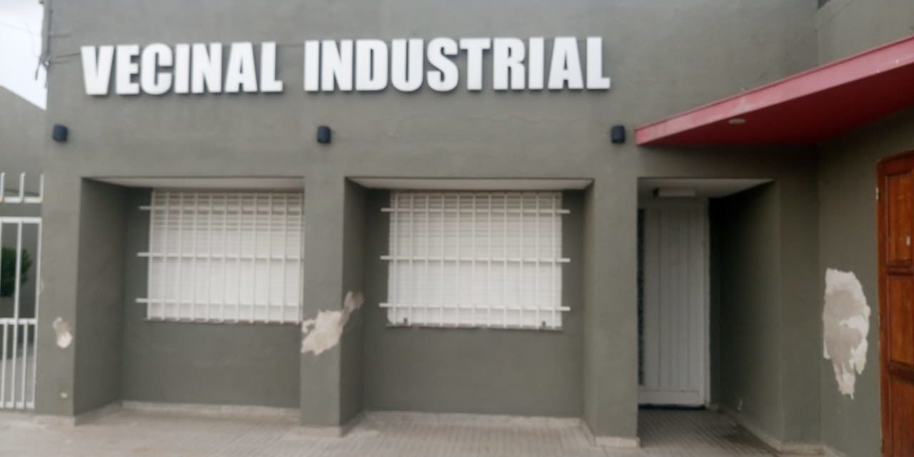 Remodelación total sede Vecinal Industrial