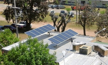 UNRC: Generan electricidad con paneles solares y la inyectan a la red