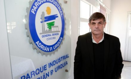 Día de la Industria: Carlos Seggiaro disertó en General Deheza