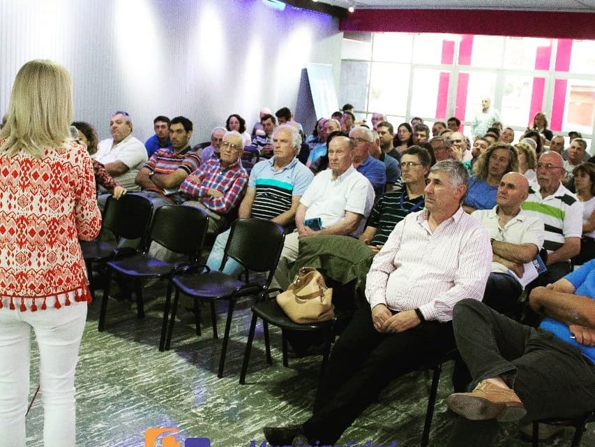 San Basilio: Entrega de certificados para Productores Lácteos