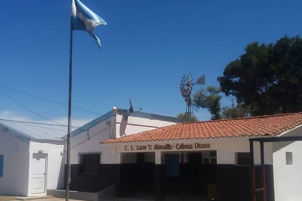 San Basilio: Mantenimiento en escuelas rurales