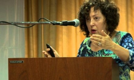La Dra. Celia Iriart disertará sobre la pandemia como analizador para repensar lo estatal, lo público y lo común