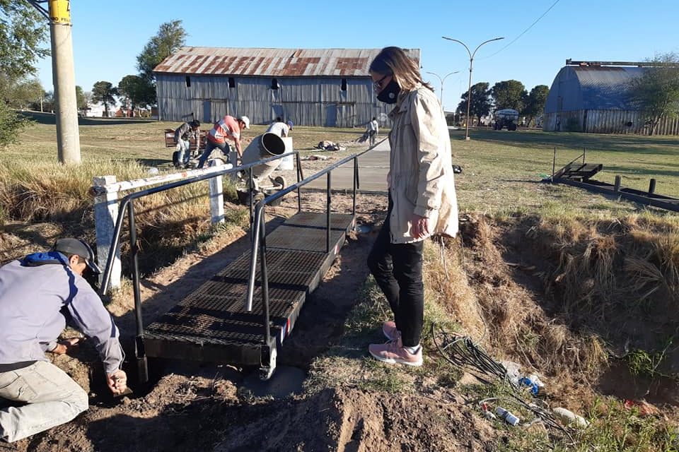 Del Campillo: avanza la senda peatonal que une la Estación con la Calle Leopoldo Lugones