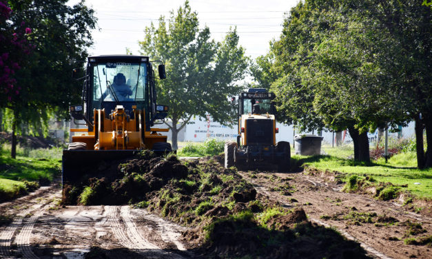 Avanzan los trabajos de mantenimiento de calles de tierra