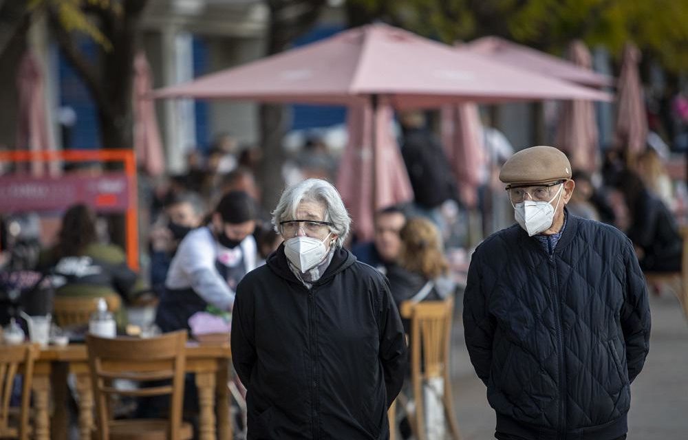 Covid: en cinco provincias ya rigen nuevas restricciones por aumento de casos