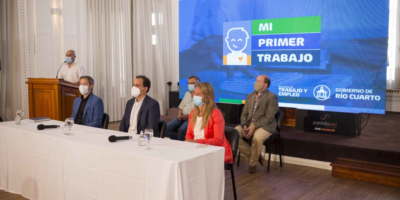 Río Cuarto: Llamosas presentó el Programa Mi primer Trabajo