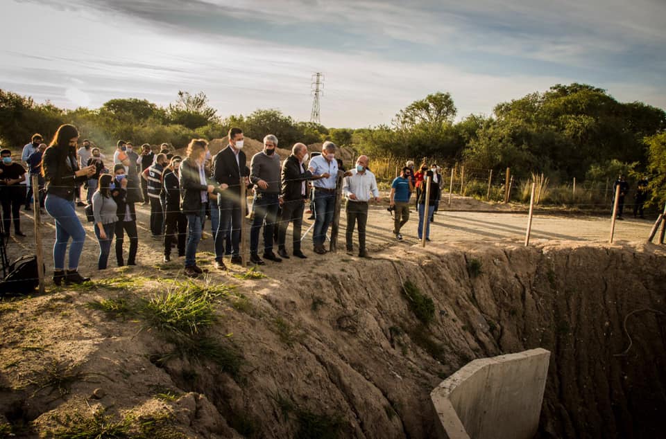 Almafuerte: El Gobierno provincial habilitó un sistema de riego