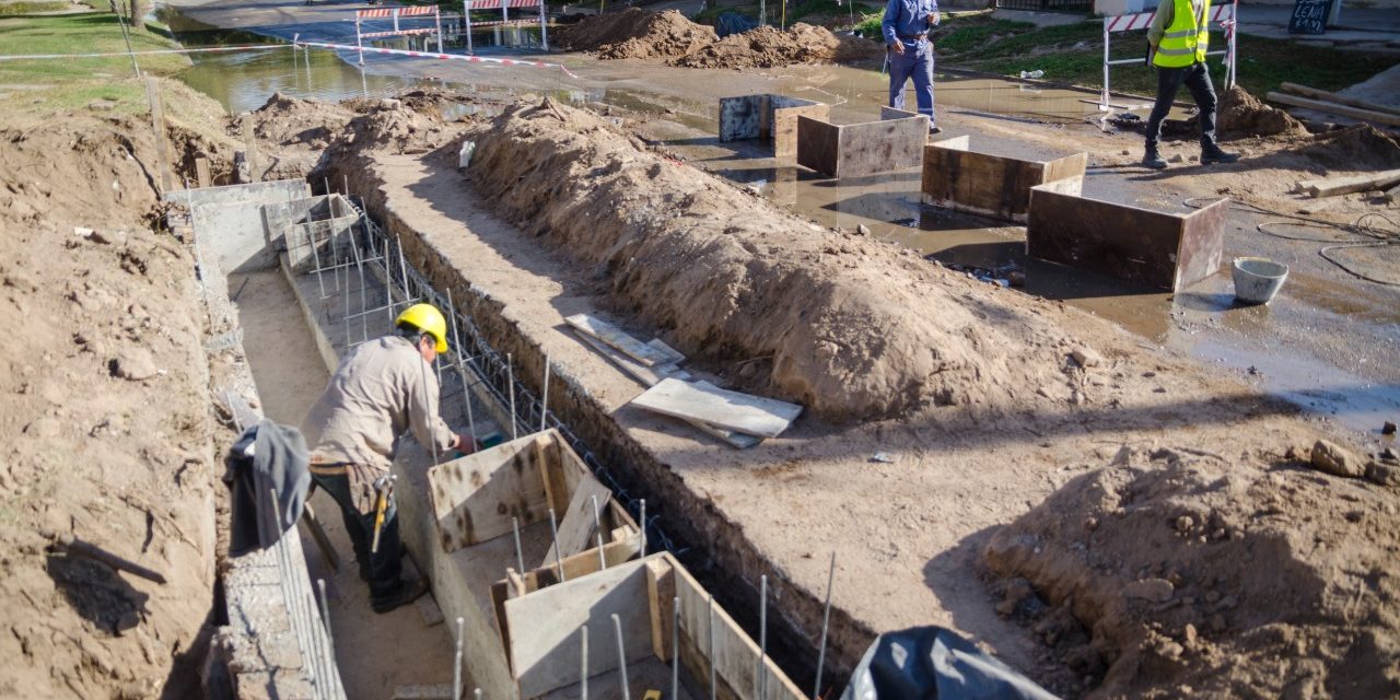 Río Cuarto: Comenzó la obra de ejecución de los «Desagües del Sur»