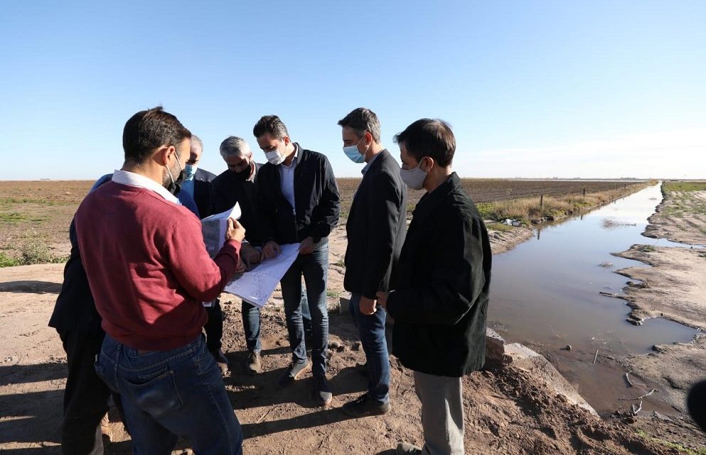 Calvo inauguró obras hídricas para Tercero Arriba, Río Segundo y San Justo