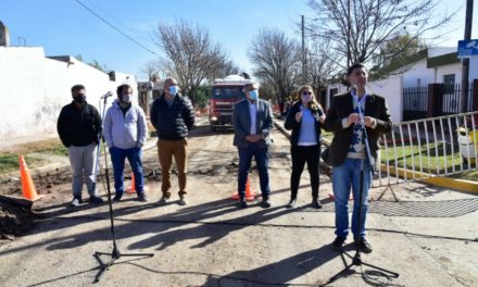 Villa María: Rosso encabezó el inicio de la obras en barrio San Nicolás