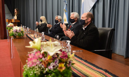 En tres ceremonias, recibieron sus diplomas 126 nuevos graduados de la UNRC 