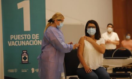 En Argentina ya se vacunaron más de 10 millones de personas con al menos una dosis