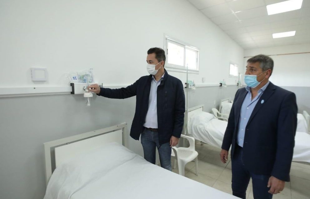 Calvo inauguró obras en los hospitales de Morteros y Arroyito