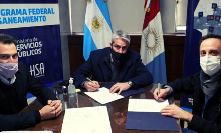 Bulnes firmó un convenio para la finalización de la Planta Potabilizadora de Agua