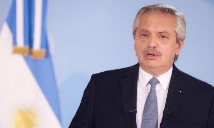 El presidente Fernández anunció un plan de recuperación de actividades