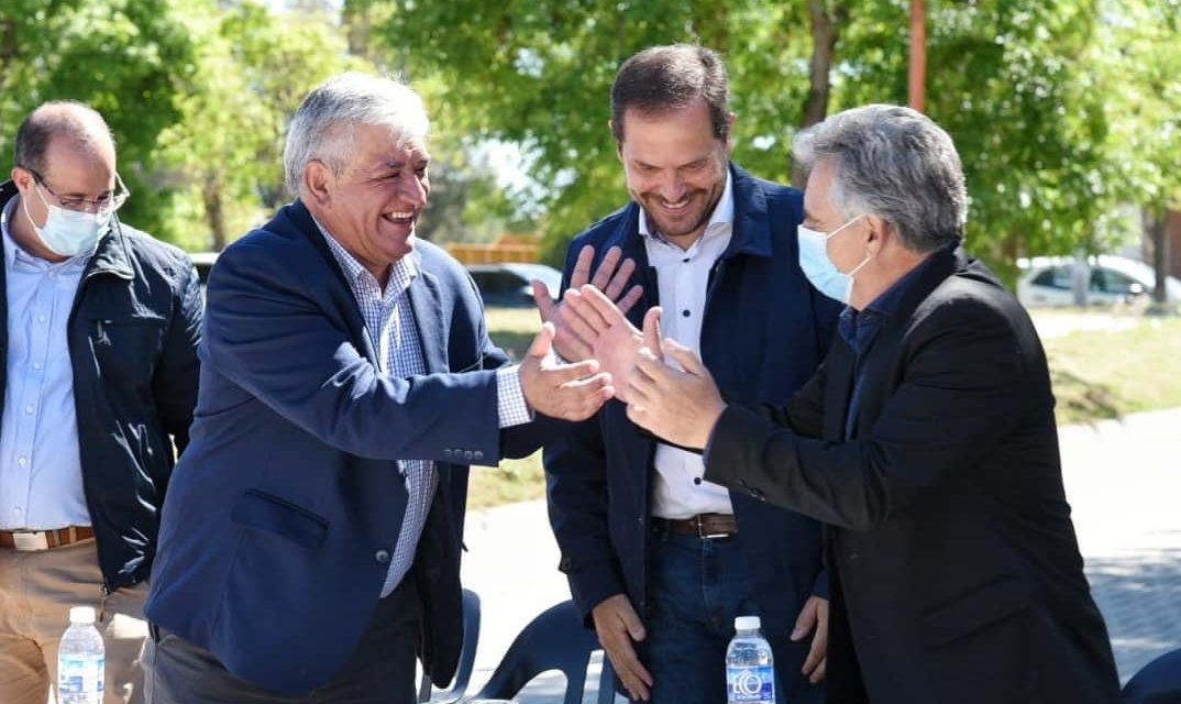 Viamonte: se inauguró la obra de adoquinado y cordón cuneta en barrio IPV