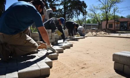Laboulaye: avanza la obra de pavimentación en la calle Orlandini