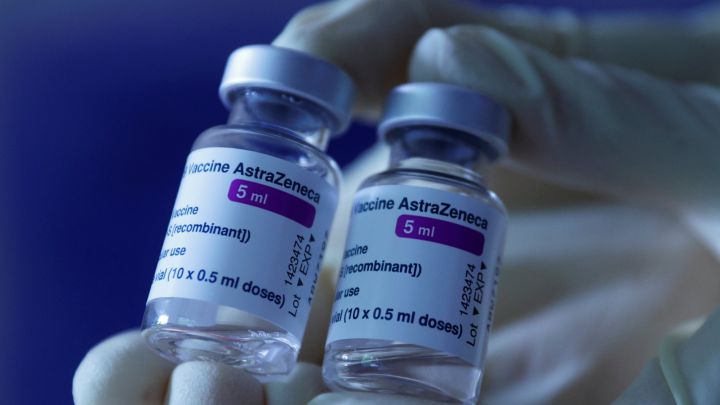 Argentina dona a Granada una partida de 11 mil dosis de vacunas Astrazeneca