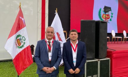 El intendente de Las Acequias participó de la Cumbre Municipal del Bicentenario en Perú