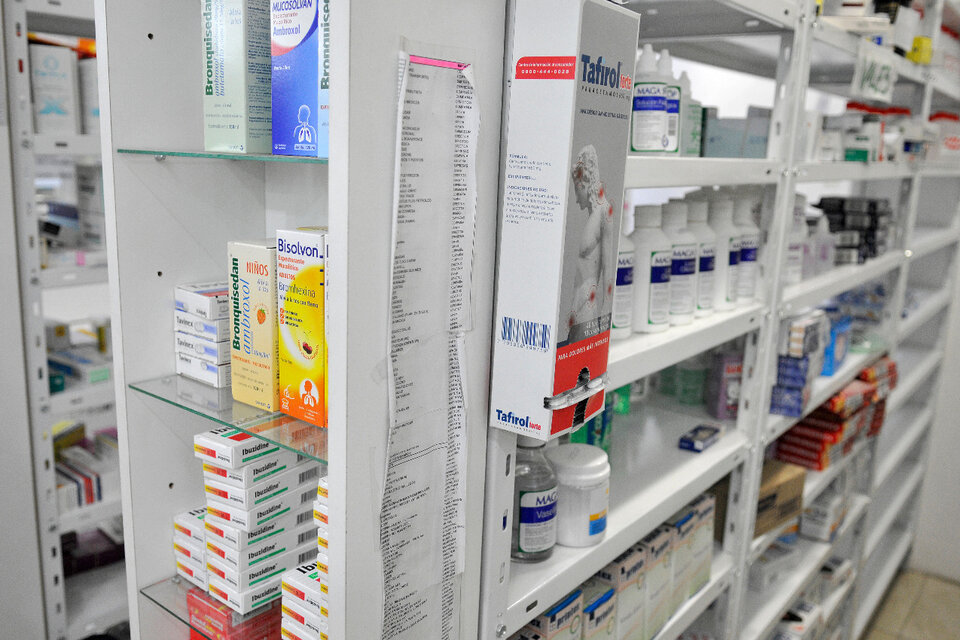 Medicamentos: laboratorios aceptaron el congelamiento de precios hasta enero