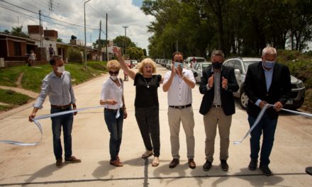Río Cuarto: Llamosas habilitó la obra de pavimentación en calle Quenón