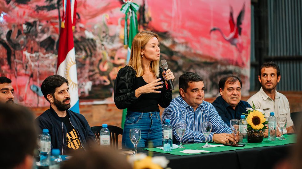 Gabriela Estévez: ”El Parque Nacional Ansenuza será clave para el desarrollo turístico de la Provincia”