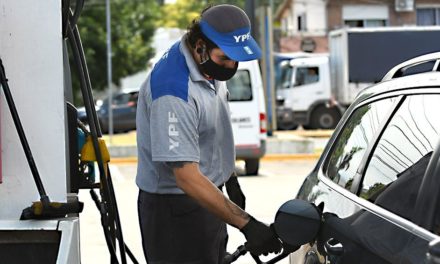 Rige el aumento del 9% en el precio de los combustibles de YPF en todo el país