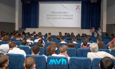 Villa Huidobro: se realizó una charla informativa sobre la detección precoz del cáncer de mama