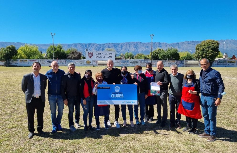 Clubes de la provincia recibieron fondos para mejorar su infraestructura