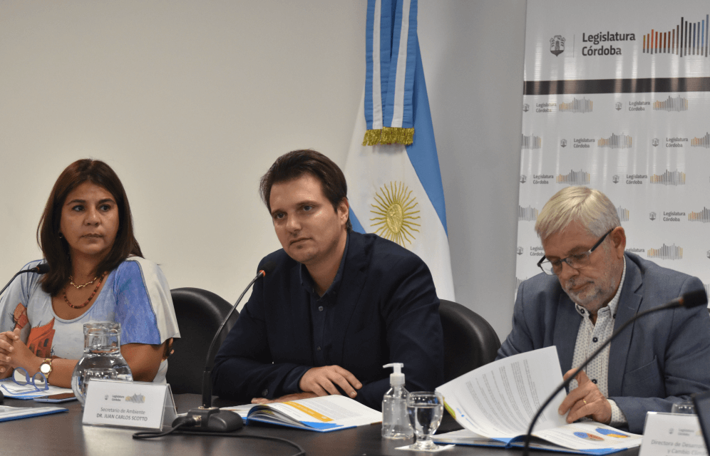 Scotto presentó en la Legislatura el Diagnóstico Ambiental Provincial