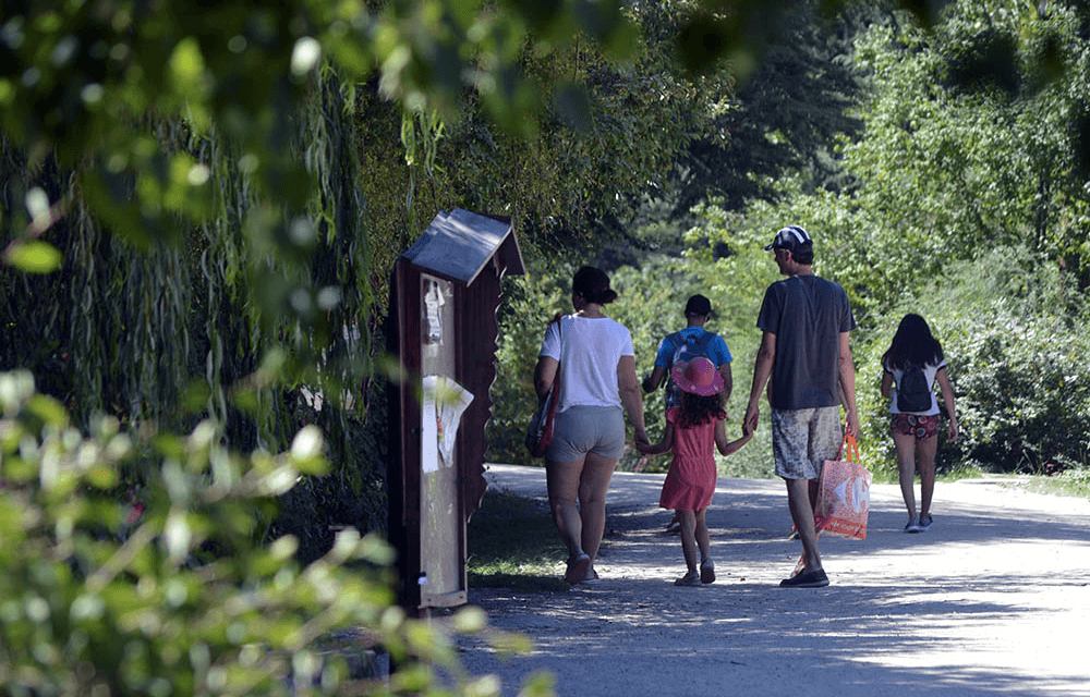 Casi 5 millones de turistas viajaron por el país y gastaron más de $45 millones