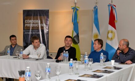 Arias: Rodrigo De Loredo visitó la localidad para debatir sobre la Cadena Granaria Argentina