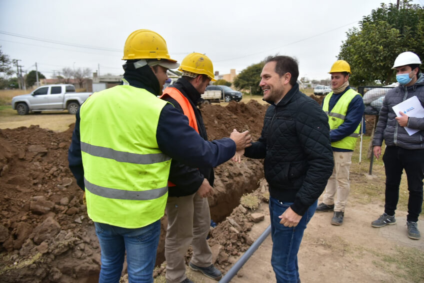 Continúan las obras de ampliación y conexión a la red de agua potable en Villa María