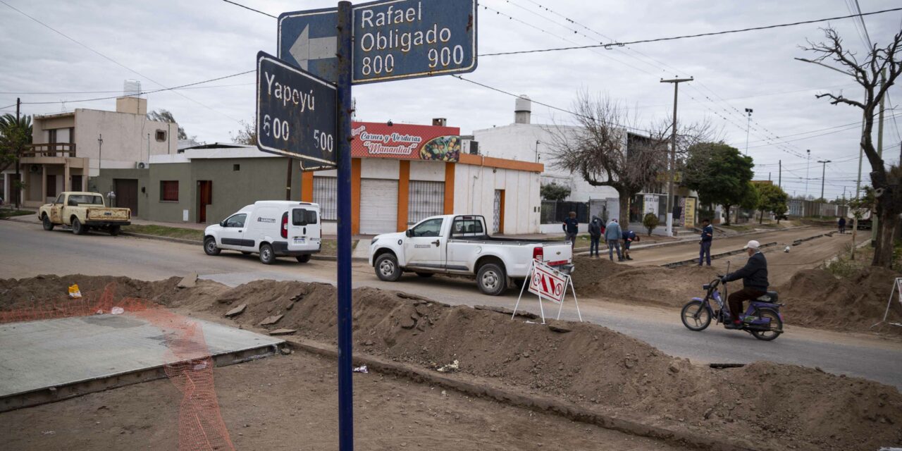 Río Cuarto: avanzan las obras de pavimentación en Yapeyú y Aníbal Ponce