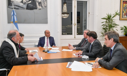 Manzur: “La Argentina avanza en el camino de ser líder regional en materia automotriz”