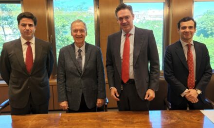 Schiaretti firmó un acuerdo para obras de infraestructura con el Deutsche Bank